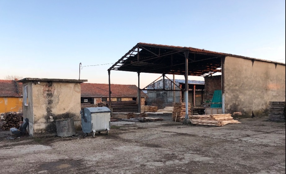 Дъскорезница работеща с 3680 кв. метра земя, ID: 3491 Дъскорезница работеща с 3680 кв. метра земя, ID: 3491